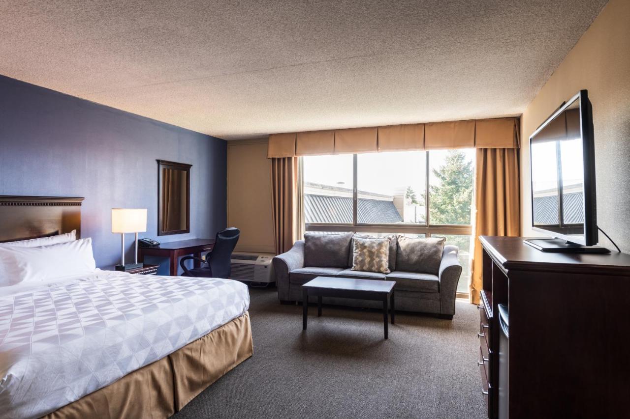 Holiday Inn South Plainfield-Piscataway By Ihg Εξωτερικό φωτογραφία
