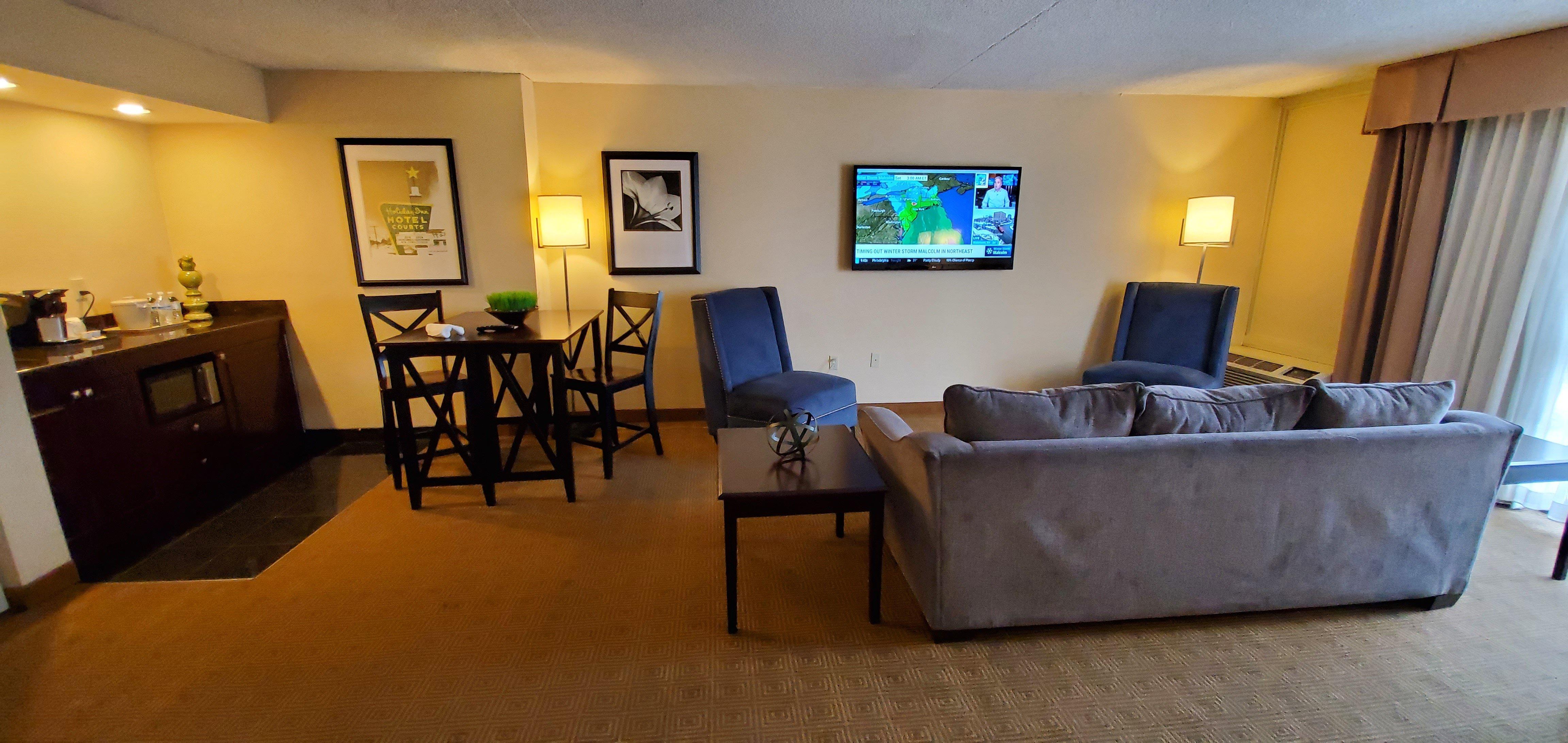 Holiday Inn South Plainfield-Piscataway By Ihg Εξωτερικό φωτογραφία