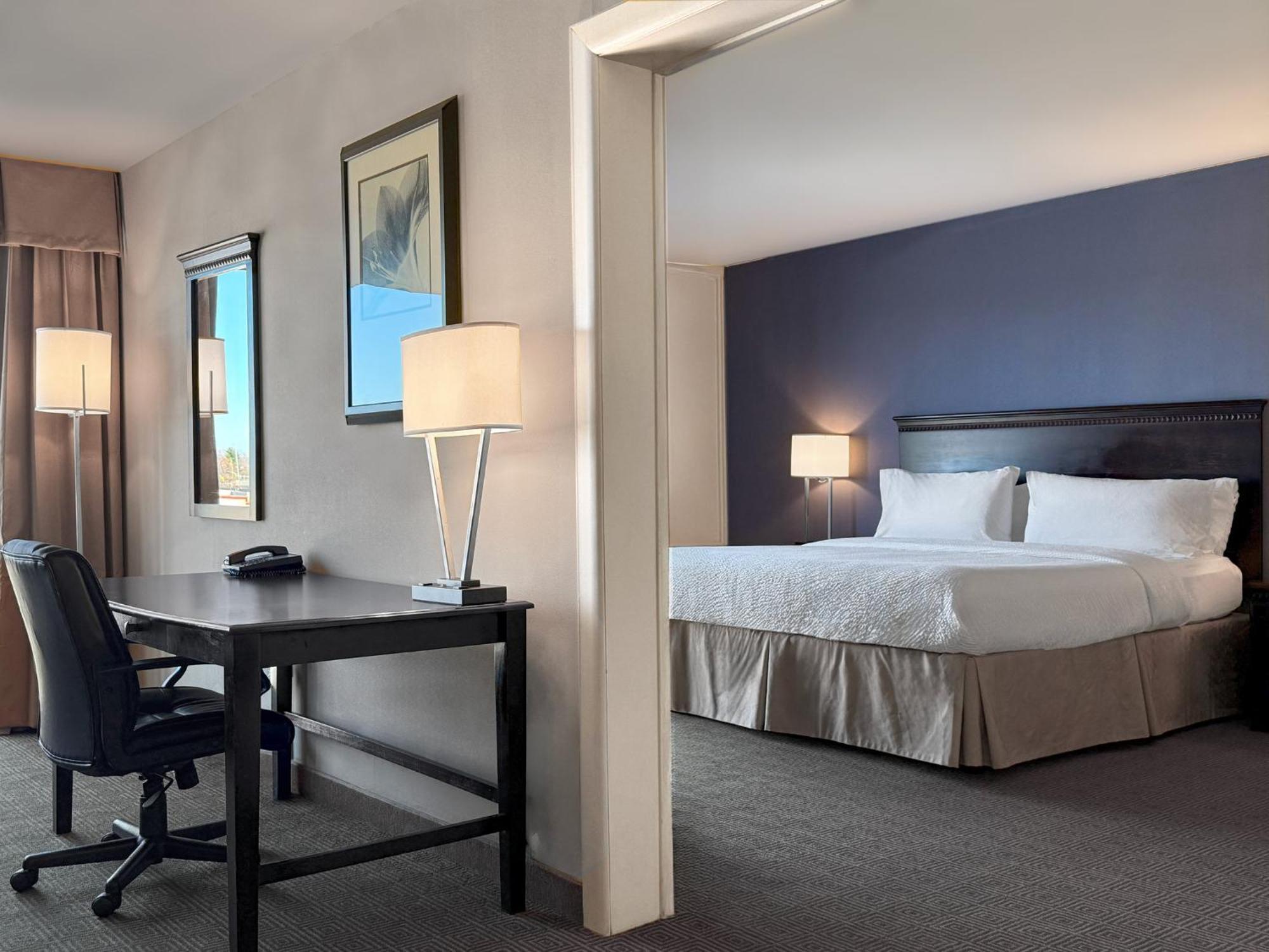 Holiday Inn South Plainfield-Piscataway By Ihg Εξωτερικό φωτογραφία