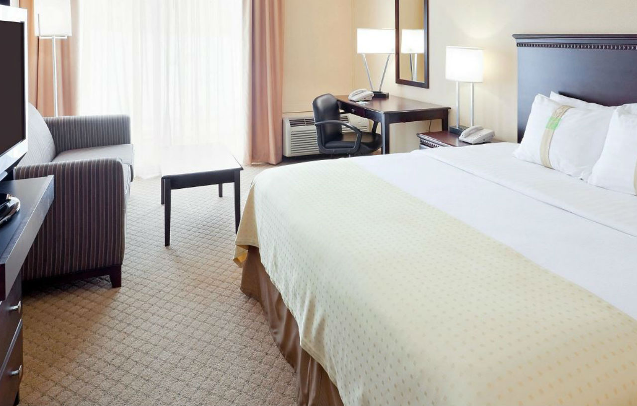 Holiday Inn South Plainfield-Piscataway By Ihg Εξωτερικό φωτογραφία