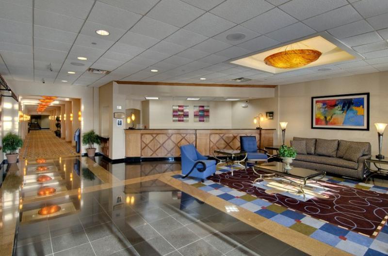 Holiday Inn South Plainfield-Piscataway By Ihg Εξωτερικό φωτογραφία